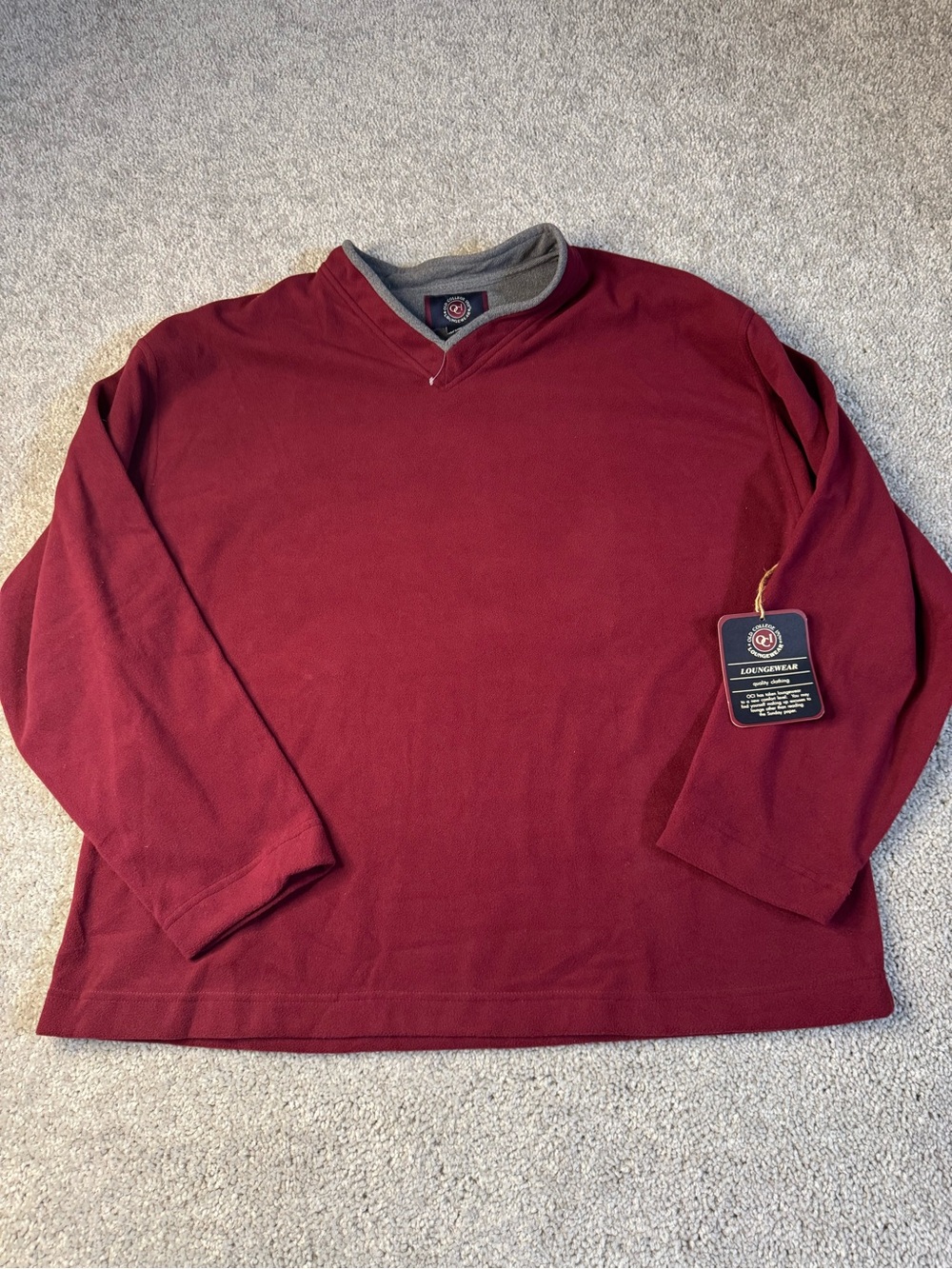 Vintage Men's V-Neck Pullover Sweatshirt/Loungewear in Burgundy